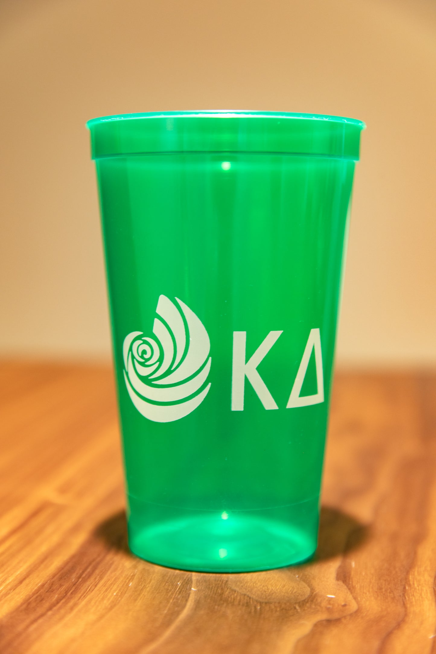 Load image into Gallery viewer, Green Nautilus KD Cup
